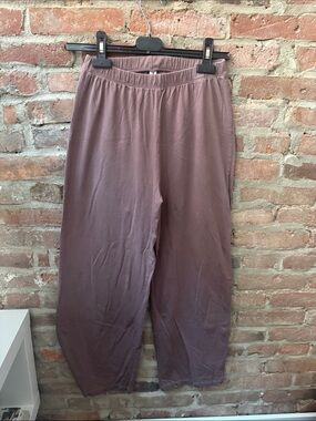 KOTN Wide Leg Pants in Mauve
